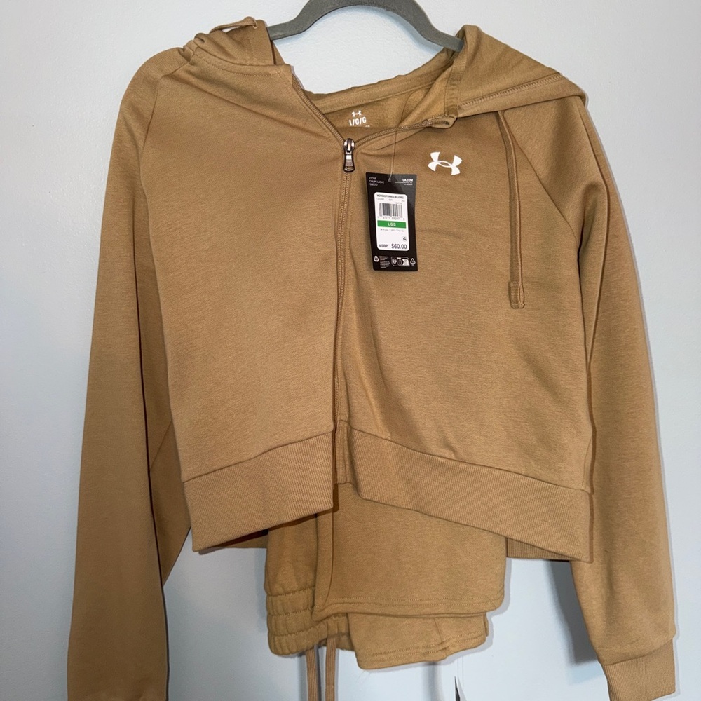 NWT Under Armour Tan Fleece Crop Jacket and Straight Pant Set